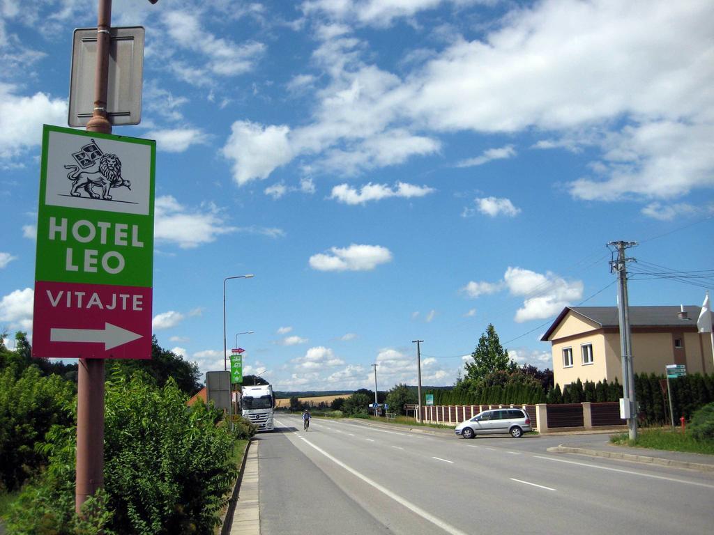 Eko Penzion Leo Дудинце Экстерьер фото